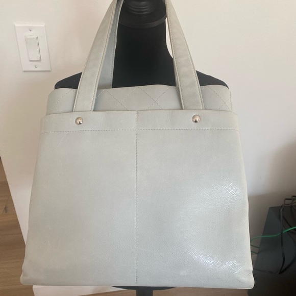 Chanel Coco Mark Caviar Skin Tote Bag Gray/Silver with silver hardware - Picture 3 of 15